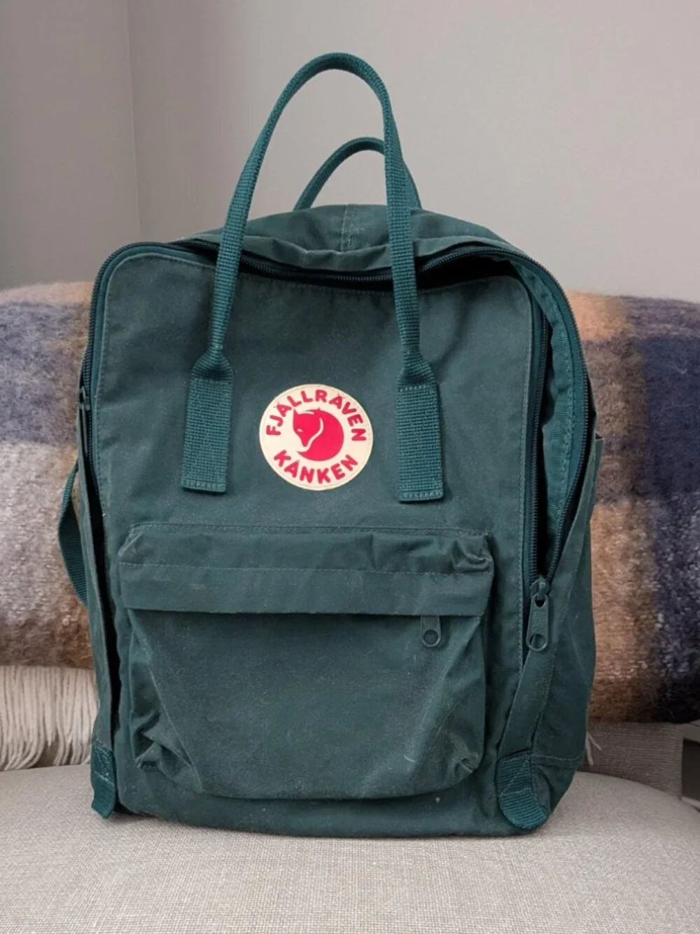 Fjällräven Kånken Mini in Frost Green